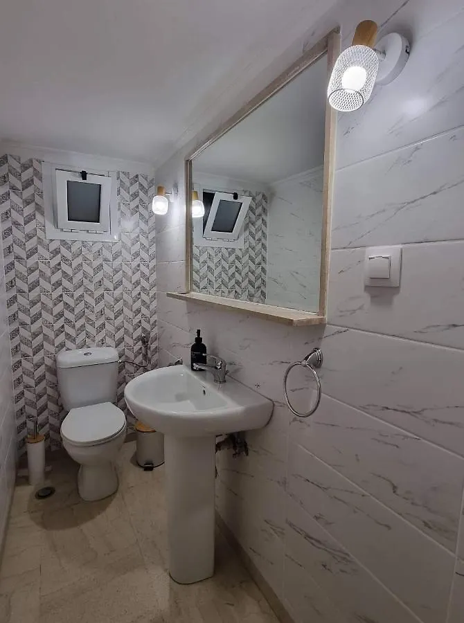 Center Point Thessaloniki Apartment Greece