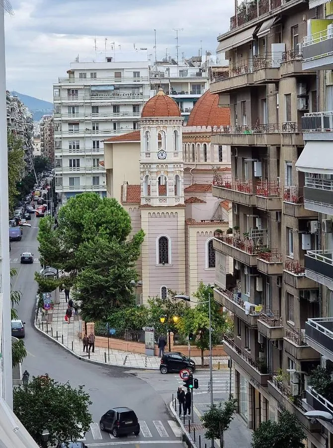 Center Point Thessaloniki Apartment